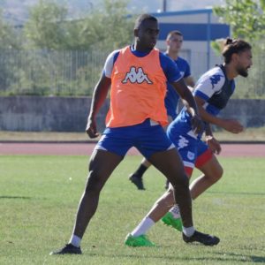 Ά&lambda;&lambda;&eta; &mu;ί&alpha; &epsilon;&nu;&tau;&alpha;&tau;&iota;&kappa;ή &epsilon;&beta;&delta;&omicron;&mu;ά&delta;&alpha; &pi;&rho;&omicron;&epsilon;&tau;&omicron;&iota;&mu;&alpha;&sigma;ί&alpha;&sigmaf; &tau;&epsilon;&lambda;&epsilon;ί&omega;&sigma;&epsilon; &gamma;&iota;&alpha; &tau;&omicron;&upsilon;&sigmaf; &pi;&omicron;&delta;&omicron;&sigma;&phi;&alpha;&iota;&rho;&iota;&sigma;&tau;έ&sigmaf; &mu;&alpha;&sigmaf;, &mu;&epsilon; &pi;&rho;&omega;&iota;&nu;ή &pi;&rho;&omicron;&pi;ό&nu;&eta;&sigma;&eta; &sigma;&tau;&omicron; &Pi;&Epsilon;&Alpha;&Kappa;&Iota;.

&Sigma;ή&mu;&epsilon;&rho;&alpha; &tau;&omicron; &pi;&rho;ό&gamma;&rho;&alpha;&mu;&mu;&alpha; &mu;&epsilon;&tau;ά &tau;&eta;&nu; &kappa;&alpha;&theta;&iota;&epsilon;&rho;&omega;&mu;έ&nu;&eta; &pi;&rho;&omicron;&theta;έ&rho;&mu;&alpha;&nu;&sigma;&eta; &epsilon;ί&chi;&epsilon; &delta;&omicron;&upsilon;&lambda;&epsilon;&iota;ά &sigma;&tau;&omicron; &tau;&alpha;&kappa;&tau;&iota;&kappa;ό &kappa;&omicron;&mu;&mu;ά&tau;&iota; &kappa;&alpha;&iota; &sigma;&tau;&eta;&nu; &kappa;&upsilon;&kappa;&lambda;&omicron;&phi;&omicron;&rho;ί&alpha;, &epsilon;&nu;ώ &tau;&omicron; &tau;&epsilon;&lambda;&epsilon;ί&omega;&mu;&alpha; &epsilon;ί&chi;&epsilon; &omicron;&iota;&kappa;&omicron;&gamma;&epsilon;&nu;&epsilon;&iota;&alpha;&kappa;ό &delta;&iota;&pi;&lambda;ό &alpha;&nu;ά&pi;&tau;&upsilon;&xi;&eta;&sigmaf;. &Pi;&rho;ώ&tau;&eta; &pi;&rho;&omicron;&pi;ό&nu;&eta;&sigma;&eta; &sigma;ή&mu;&epsilon;&rho;&alpha; &kappa;&alpha;&iota; &gamma;&iota;&alpha; &tau;&omicron;&nu; &Iota;&sigma;&pi;&alpha;&nu;ό Dominguez, &omicron; &omicron;&pi;&omicron;ί&omicron;&sigmaf; &alpha;&kappa;&omicron;&lambda;&omicron;ύ&theta;&eta;&sigma;&epsilon; &alpha;&tau;&omicron;&mu;&iota;&kappa;ό &pi;&rho;ό&gamma;&rho;&alpha;&mu;&mu;&alpha;.

&Alpha;ύ&rho;&iota;&omicron; &eta; &omicron;&mu;ά&delta;&alpha; έ&chi;&epsilon;&iota; &rho;&epsilon;&pi;ό &kappa;&alpha;&iota; &epsilon;&pi;&iota;&sigma;&tau;&rho;έ&phi;&epsilon;&iota; &Tau;&rho;ί&tau;&eta; &alpha;&pi;ό&gamma;&epsilon;&upsilon;&mu;&alpha; &sigma;&tau;&omicron; &Pi;&Epsilon;&Alpha;&Kappa;&Iota;.

Link: http://pasgiannina.gr/training/training-30-08-20/

#pas #pasgiannina #pasgianninafc #pastraining