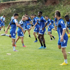 &Mu;&epsilon; &alpha;&rho;&kappa;&epsilon;&tau;ή &delta;&omicron;&upsilon;&lambda;&epsilon;&iota;ά &sigma;&tau;&omicron; &pi;&rho;ό&gamma;&rho;&alpha;&mu;&mu;&alpha; &pi;&rho;&omicron;&epsilon;&tau;&omicron;&iota;&mu;&alpha;&sigma;ί&alpha;&sigmaf; &xi;&epsilon;&kappa;ί&nu;&eta;&sigma;&alpha;&nu; &tau;&iota;&sigmaf; &upsilon;&pi;&omicron;&chi;&rho;&epsilon;ώ&sigma;&epsilon;&iota;&sigmaf; &tau;&omicron;&upsilon;&sigmaf; &omicron;&iota; &pi;&omicron;&delta;&omicron;&sigma;&phi;&alpha;&iota;&rho;&iota;&sigma;&tau;έ&sigmaf; &mu;&alpha;&sigmaf; &sigma;&tau;&omicron; &Kappa;&alpha;&rho;&pi;&epsilon;&nu;ή&sigma;&iota;.

Ό&pi;&omega;&sigmaf; &kappa;ά&theta;&epsilon; &chi;&rho;ό&nu;&omicron; &eta; &pi;&rho;&omicron;&epsilon;&tau;&omicron;&iota;&mu;&alpha;&sigma;ί&alpha; &pi;&epsilon;&rho;&iota;&lambda;&alpha;&mu;&beta;ά&nu;&epsilon;&iota; &chi;&tau;ί&sigma;&iota;&mu;&omicron; &tau;&eta;&sigmaf; &phi;&upsilon;&sigma;&iota;&kappa;ή&sigmaf; &kappa;&alpha;&tau;ά&sigma;&tau;&alpha;&sigma;&eta;&sigmaf; &tau;&eta;&sigmaf; &omicron;&mu;ά&delta;&alpha;&sigmaf;, &tau;&omicron; &omicron;&pi;&omicron;ί&omicron; &epsilon;&iota;&delta;&iota;&kappa;ά &gamma;&iota;&alpha; &phi;έ&tau;&omicron;&sigmaf; &alpha;&pi;&omicron;&tau;&epsilon;&lambda;&epsilon;ί &iota;&delta;&iota;&alpha;ί&tau;&epsilon;&rho;&omicron; &kappa;&omicron;&mu;&mu;ά&tau;&iota; &epsilon;&xi;&alpha;&iota;&tau;ί&alpha;&sigmaf; &tau;&eta;&sigmaf; &alpha;&pi;ό&tau;&omicron;&mu;&eta;&sigmaf; &delta;&iota;&alpha;&kappa;&omicron;&pi;ή&sigmaf; &tau;&omega;&nu; &alpha;&gamma;&omega;&nu;&iota;&sigma;&tau;&iota;&kappa;ώ&nu; &upsilon;&pi;&omicron;&chi;&rho;&epsilon;ώ&sigma;&epsilon;&omega;&nu; &kappa;&alpha;&iota; &epsilon;&pi;ί&sigma;&eta;&sigmaf; &delta;ί&nu;&epsilon;&tau;&alpha;&iota; έ&mu;&phi;&alpha;&sigma;&eta; &kappa;&alpha;&iota; &sigma;&tau;&omicron; &delta;έ&sigma;&iota;&mu;&omicron; &tau;&omicron;&upsilon; &tau;&alpha;&kappa;&tau;&iota;&kappa;&omicron;ύ &kappa;&omicron;&mu;&mu;&alpha;&tau;&iota;&omicron;ύ.

&Omicron;&iota; &pi;&omicron;&delta;&omicron;&sigma;&phi;&alpha;&iota;&rho;&iota;&sigma;&tau;έ&sigmaf; &mu;&alpha;&sigmaf; &kappa;&alpha;&theta;&eta;&mu;&epsilon;&rho;&iota;&nu;ά &theta;&alpha; έ&chi;&omicron;&upsilon;&nu; &delta;&iota;&pi;&lambda;έ&sigmaf; &pi;&rho;&omicron;&pi;&omicron;&nu;ή&sigma;&epsilon;&iota;&sigmaf; (&pi;&rho;&omega;ί, &alpha;&pi;ό&gamma;&epsilon;&upsilon;&mu;&alpha;) &sigma;&tau;&omicron; &gamma;ή&pi;&epsilon;&delta;&omicron; &tau;&omicron;&upsilon; &Xi;&epsilon;&nu;&omicron;&delta;&omicron;&chi;&epsilon;ί&omicron;&upsilon; AVARIS &kappa;&alpha;&iota; &epsilon;&nu;&delta;&iota;ά&mu;&epsilon;&sigma;&alpha; &alpha;&pi;&omicron;&kappa;&alpha;&tau;ά&sigma;&tau;&alpha;&sigma;&eta; &kappa;&alpha;&iota; &alpha;&pi;&omicron;&theta;&epsilon;&rho;&alpha;&pi;&epsilon;ί&alpha; &upsilon;&pi;ό &tau;&eta;&nu; &epsilon;&pi;ί&beta;&lambda;&epsilon;&psi;&eta; &tau;&omicron;&upsilon; &kappa;.&Sigma;&kappa;ό&rho;&delta;&omicron;&upsilon; &kappa;&alpha;&iota; &tau;&omicron;&upsilon; PHYSIOactiv.

Link: http://pasgiannina.gr/training/training-karpenisi-1-2020/

#pas #pasgiannina #pasgianninafc #pastraining #karpenisi